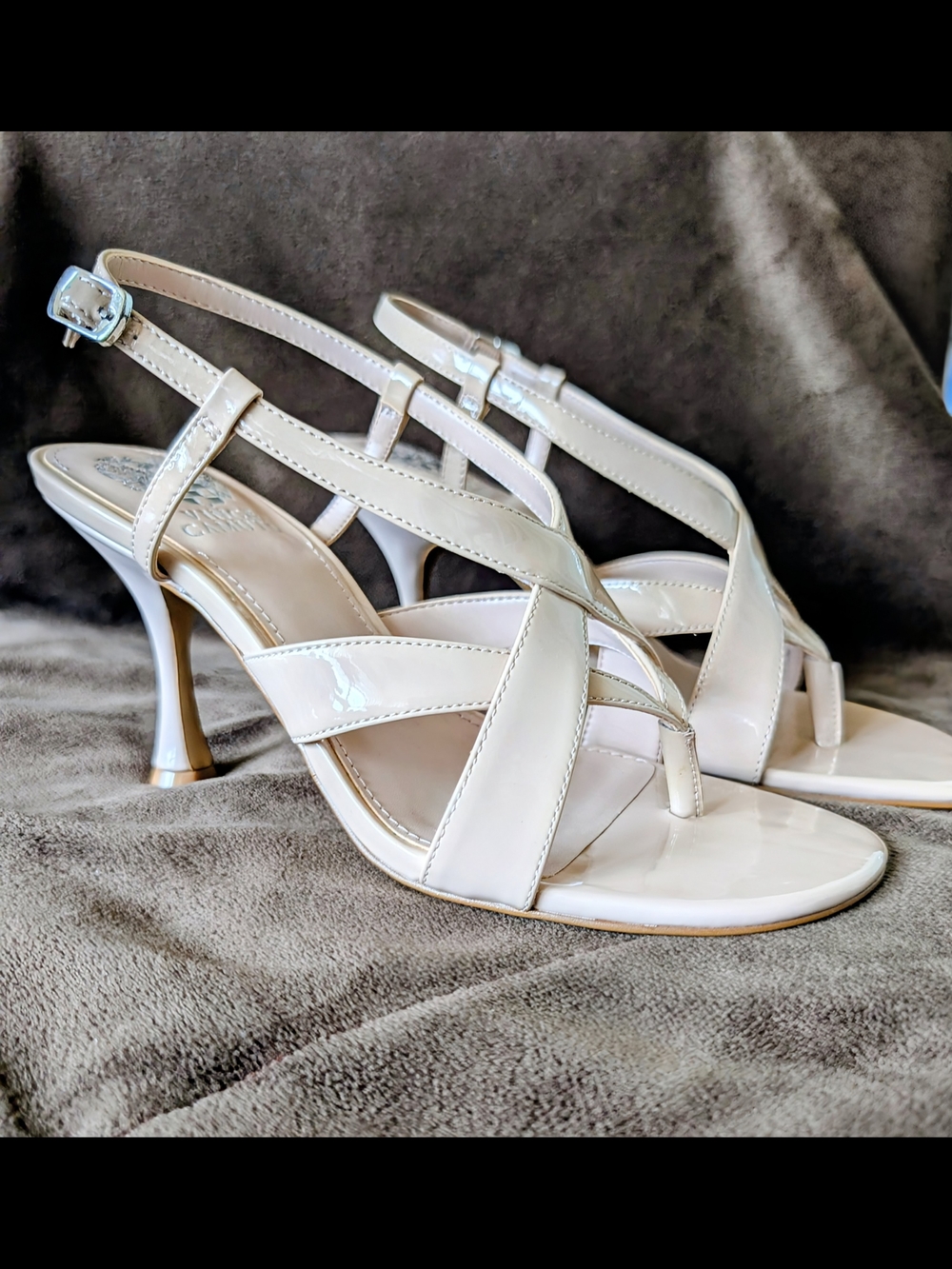 Vince Camuto Tan Patent Leather Strappy Slingback Heels 8 Brand New